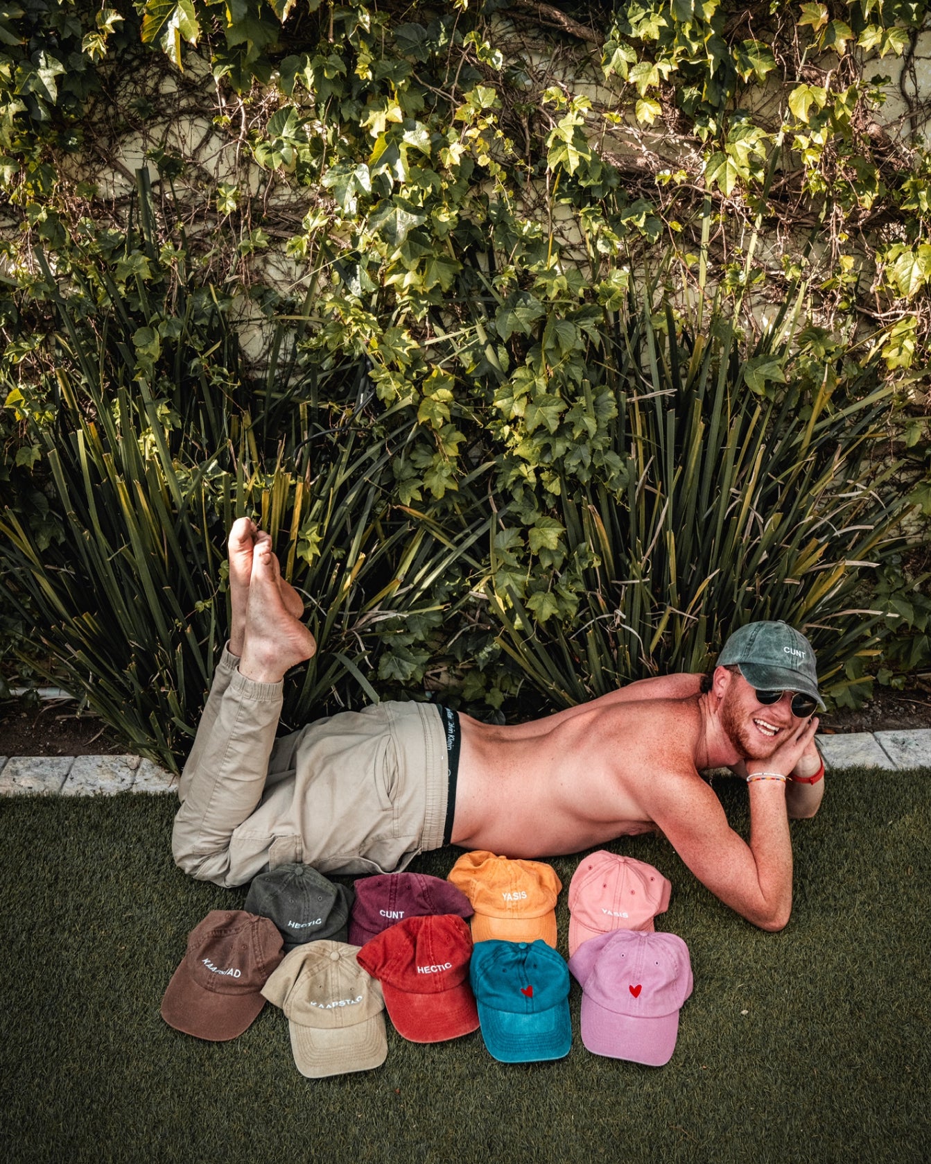 Babes Leave Your Hat On
