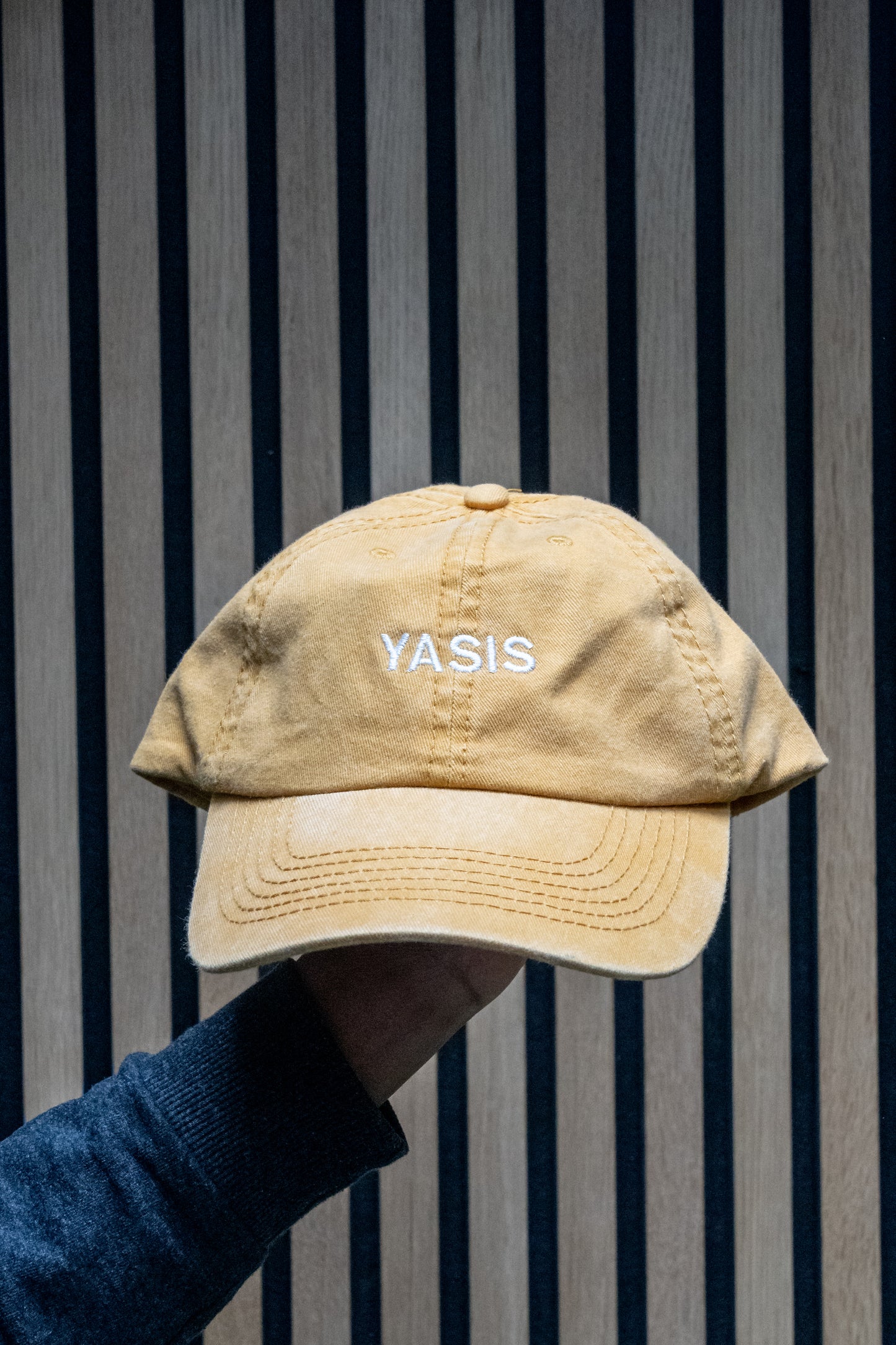 Babes Leave Your Hat On